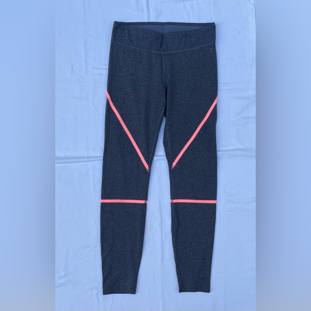 Activewear Leggings - Gray and Neon pink